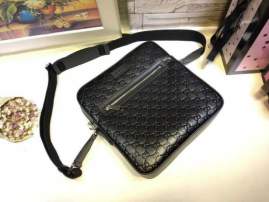 Picture of Gucci Mens Bags _SKUfw101340062fw